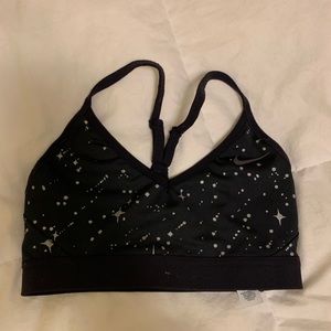 Nike sports bra BRAND NEW!